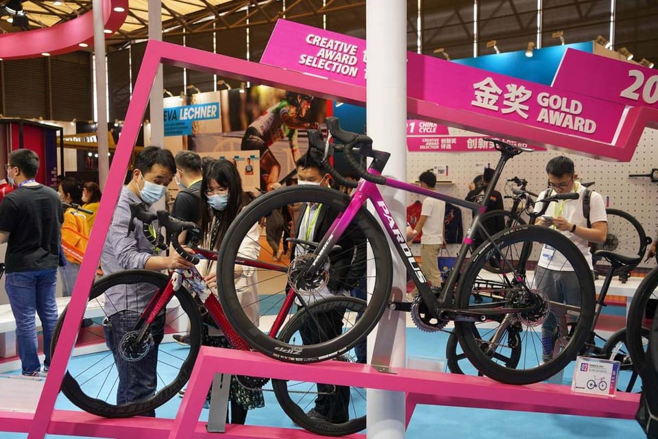 Китайський велопром іде в атаку: що показала виставка China Cycle 2026